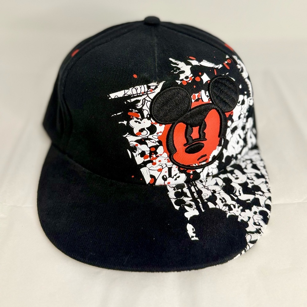 🌸Disney Kids Black and Red Mickey Hat